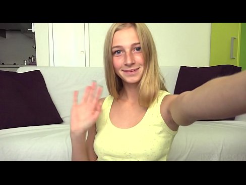 ❤️ Dema ku ez bêzar dibim ez bi tembelî pisîka xweya pembe masturbat dikim Pornoya spehî li porno ku.pornokey.ru ❌