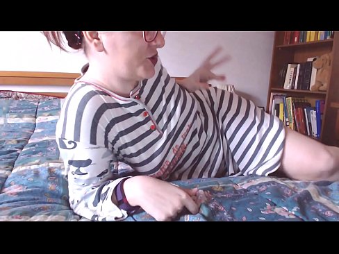❤️ Vê dîkê reş ê mezin hilde devê xwe xulamê piçûk Pornoya spehî li porno ku.pornokey.ru ❌