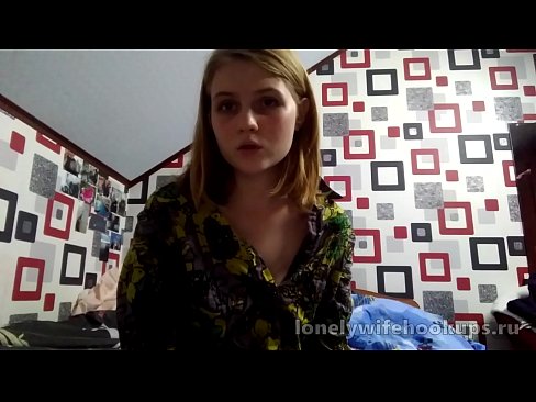 ❤️ Xwendekarê ciwan blonde ji Rûsyayê ji dîkên mezintir hez dike. Pornoya spehî li porno ku.pornokey.ru ❌